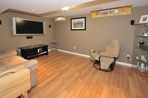 9a_recreationroom1_500